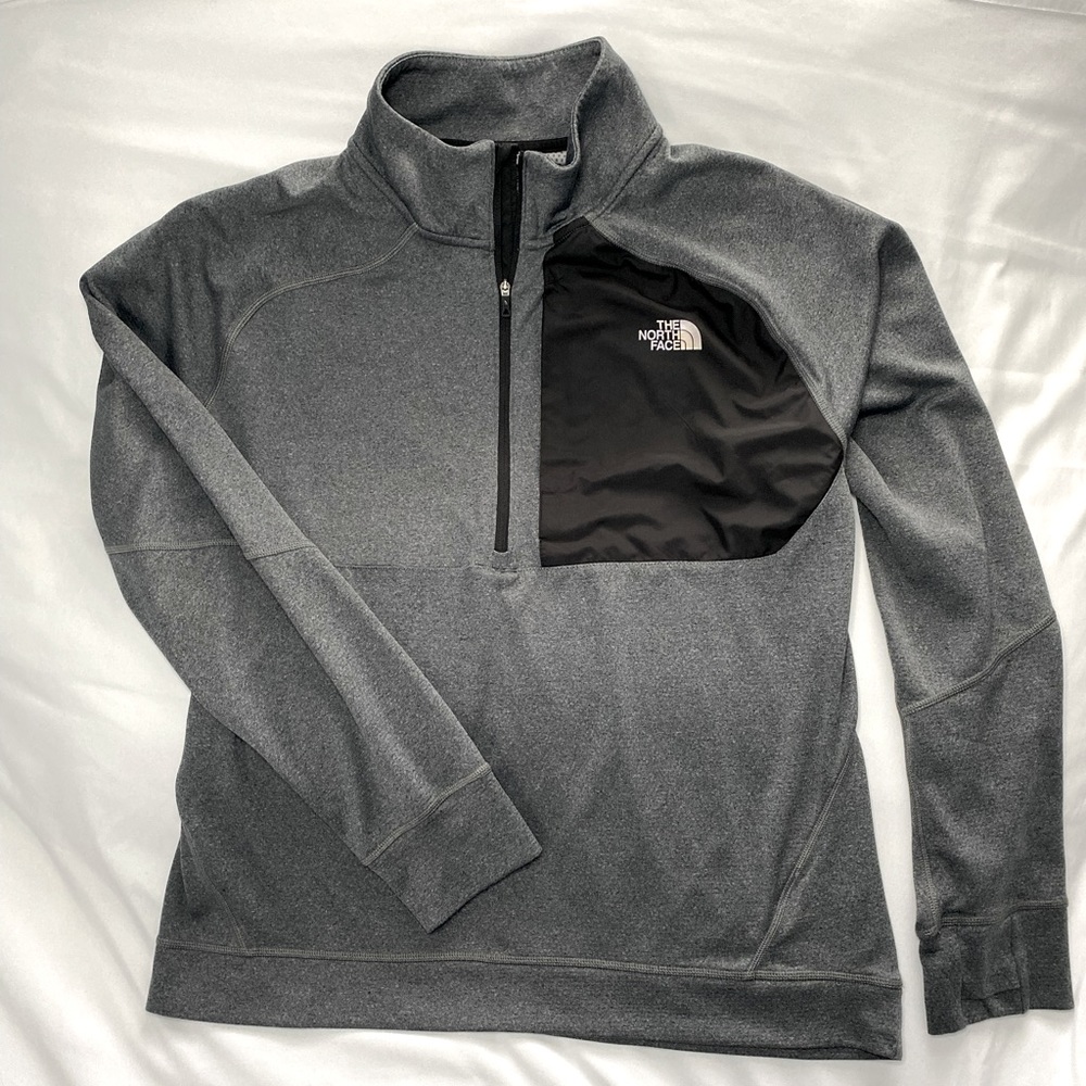 Men’s North Face quarter zip. Size Large.